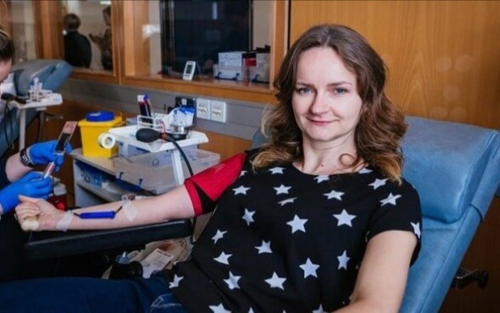 Teresa Buczkowska - Immigrant Council of Ireland - Bloody Foreigners campaign- donating blood - outside multicultural magazine