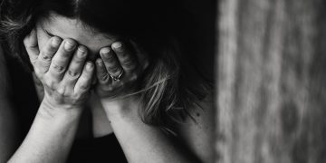 Unemployed Migrants and Unemployed Locals: So Similar and So Different